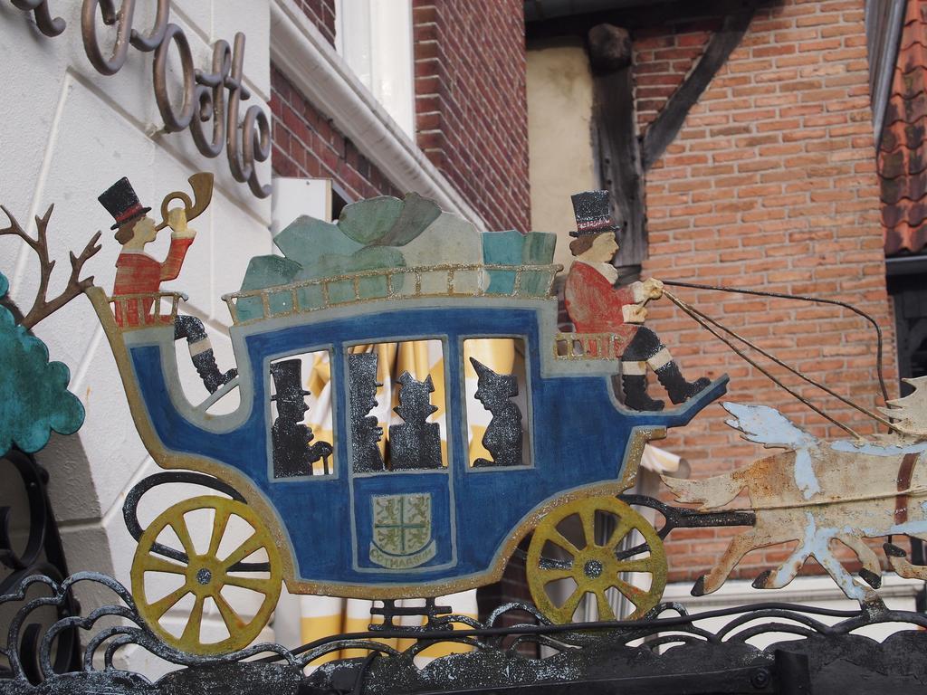 Hotel De La Poste オーテマルスム エクステリア 写真